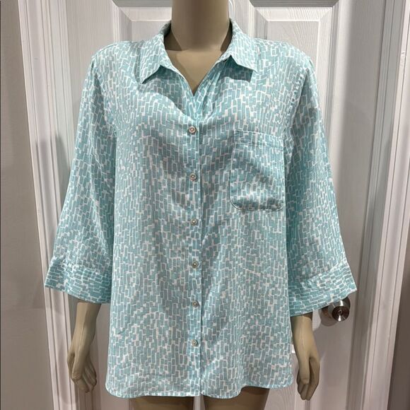 CHICO’S FRESH CHIC BUTTON DOWN SHIRT. - Picture 4 of 7